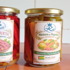 Confiture de légumes variés et poivrons marinés